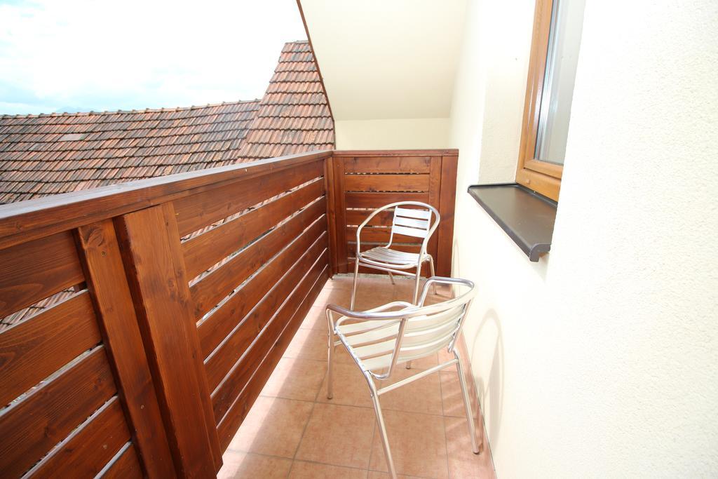 Villa Lienka Bešeňová Buitenkant foto